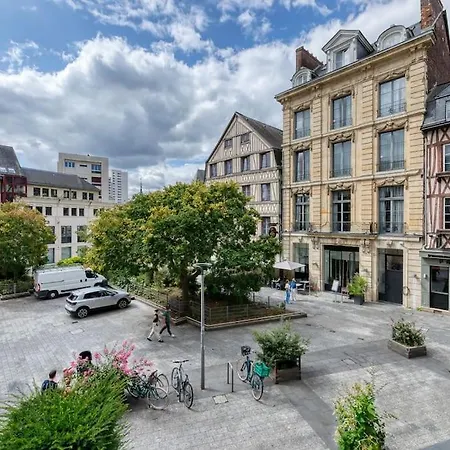 La De La Pucelle Rouen